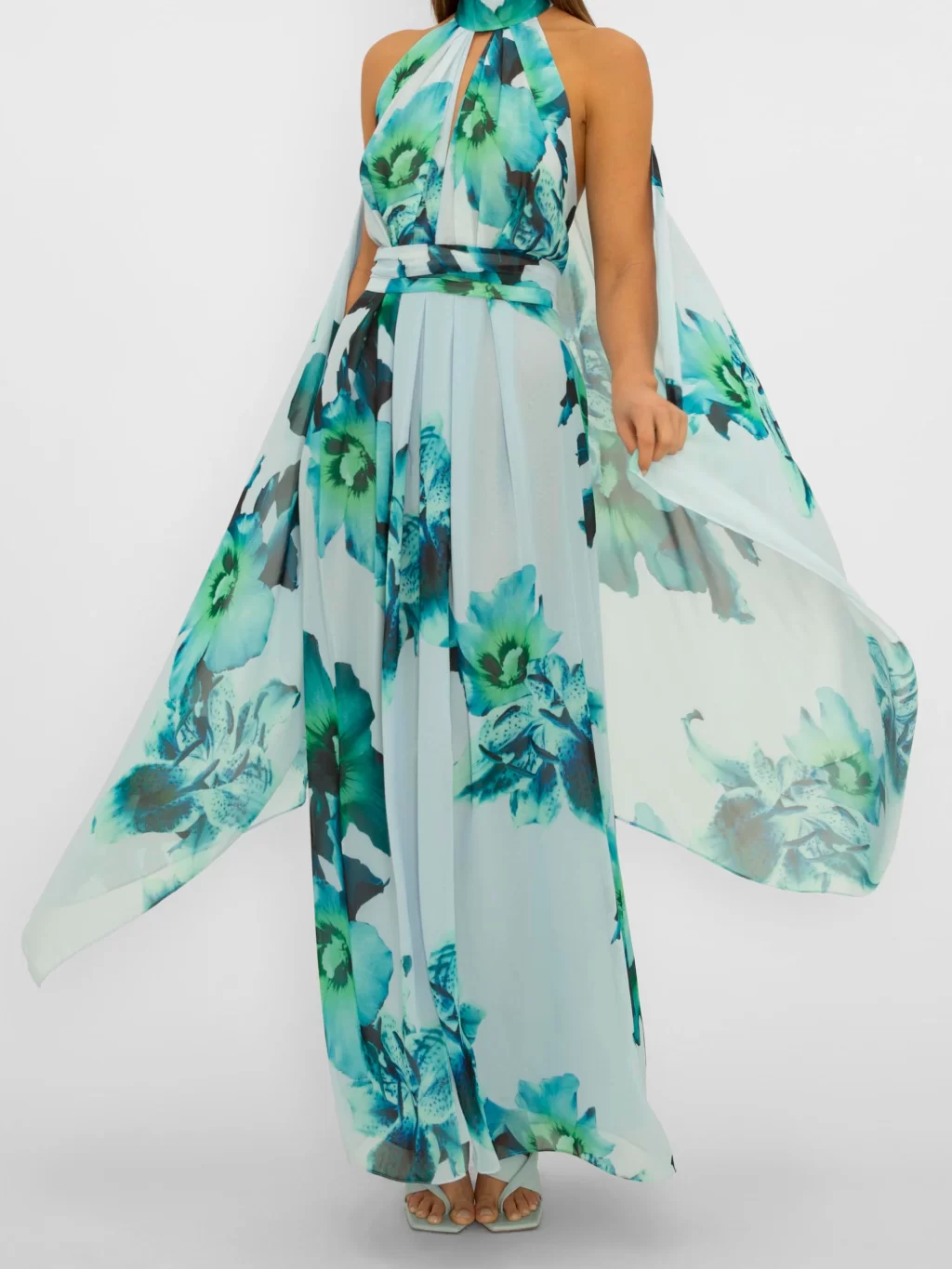 Style Hire by Sarah-blue-mid-summer-nights-dream-gown-1 1600x@2x