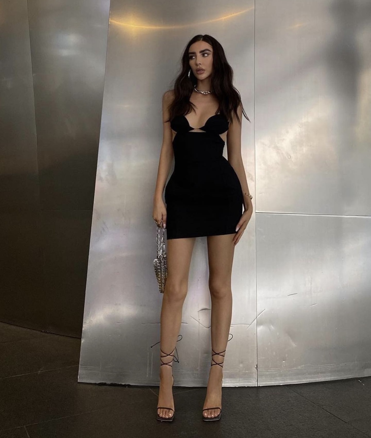 【関税込み】Nensi Dojaka ブラック Hilma ミニドレス Nensi Dojaka Cutout Twill Mini Dress – Rent a Dress