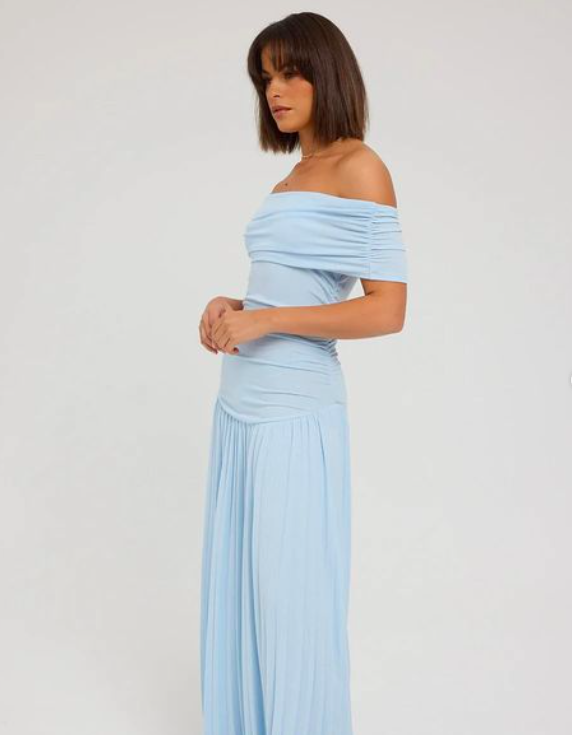 field of dreams dress in light blue lioness Lioness Field Of Dreams Maxi (Soft Blue) – Rent To Dress NZ main image 0