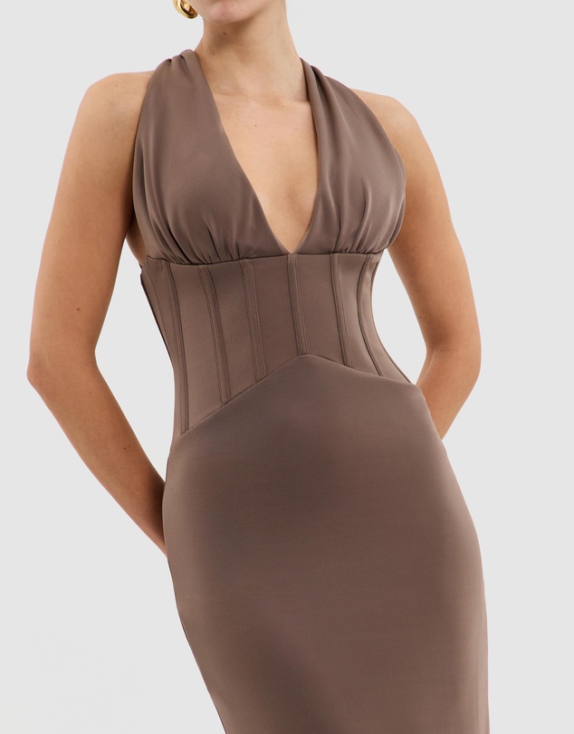 9493-http static.theiconic.com.au p rebecca-vallance-7047-3252062-4